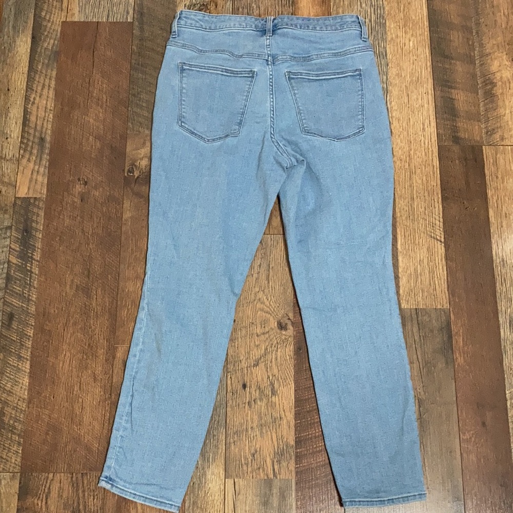 Universal threads jeans women’s 6 / 28 R blue denim mom jeans EUC - Picture 5 of 6